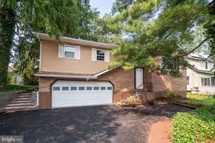 707 W State St, Coopersburg, PA 18036 - Photo 26