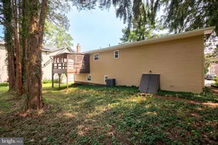 707 W State St, Coopersburg, PA 18036 - Photo 18