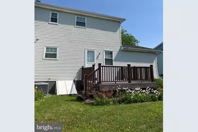 4258 Iroquois Street, Schnecksville, PA 18078 - Photo 4