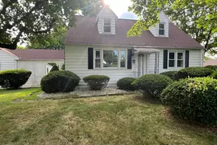 6854 N Main St, Coopersburg, PA 18036 - Photo 2