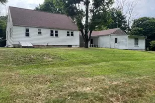 6854 N Main St, Coopersburg, PA 18036 - Photo 4