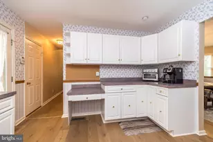 310 Oxford Pl, Macungie, PA 18062 - Photo 16