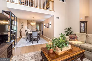 310 Oxford Pl, Macungie, PA 18062 - Photo 8