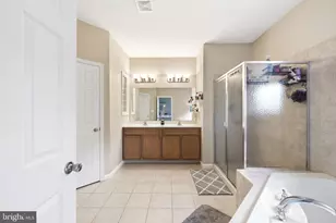 3139 Olympic Dr, Emmaus, PA 18049 - Photo 36
