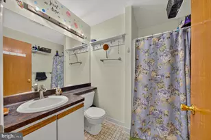 1910 Alberta Dr, Whitehall, PA 18052 - Photo 38