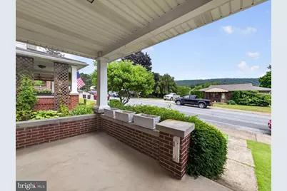 121 E Elm Street, Emmaus, PA 18049 - Photo 6