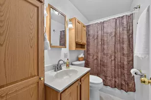 121 E Elm St, Emmaus, PA 18049 - Photo 24