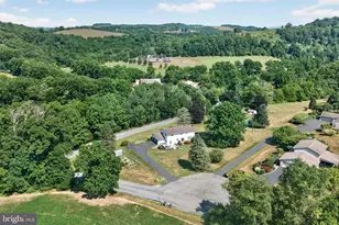 4124 Lawton Ct, Schnecksville, PA 18078 - Photo 12