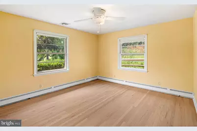 2705 W Chew Street, Allentown, PA 18104 - Photo 26