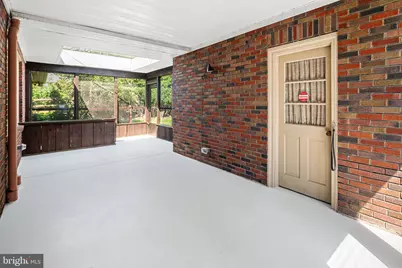 2705 W Chew Street, Allentown, PA 18104 - Photo 8