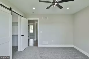 2212 Skyline Dr, Slatington, PA 18080 - Photo 58