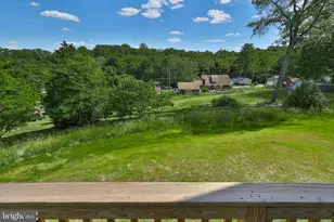 2212 Skyline Dr, Slatington, PA 18080 - Photo 98