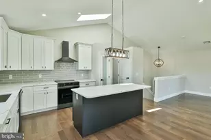 2212 Skyline Dr, Slatington, PA 18080 - Photo 38