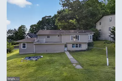 720 Lechauweki, Fountain Hill, PA 18015 - Photo 6