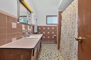 720 Lechauweki, Fountain Hill, PA 18015 - Photo 32