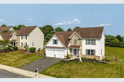 5121 Cassidy Drive, Schnecksville, PA 18078 - Photo 2
