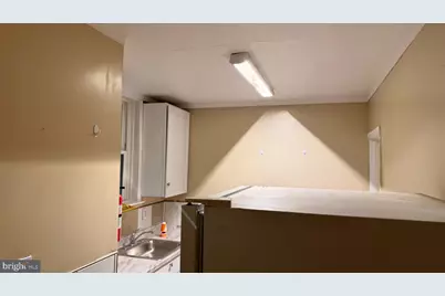 832 Chestnut, Allentown, PA 18102 - Photo 6