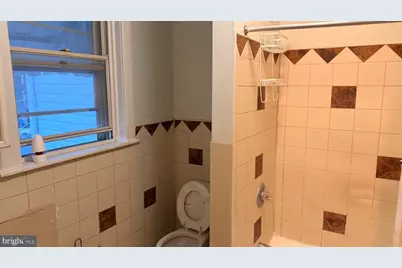 832 Chestnut, Allentown, PA 18102 - Photo 18