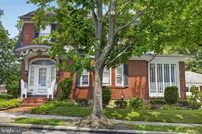 821 N Bishopthorpe Street, Fountain Hill, PA 18015 - Photo 2