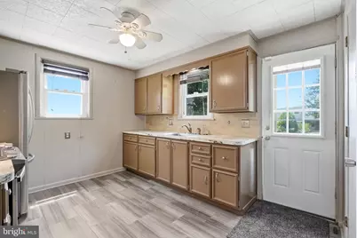 868 N Irving Street, Allentown, PA 18109 - Photo 16