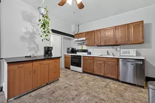 425 Ridge St, Emmaus, PA 18049 - Photo 14