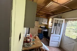 1155 N Lumber St, Allentown, PA 18102 - Photo 6