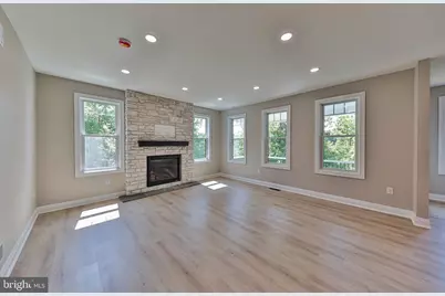 4740 Hillcrest Lane, Whitehall, PA 18052 - Photo 16