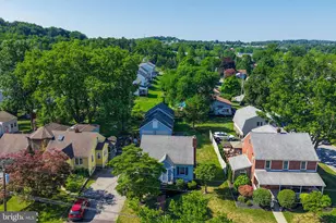 132 E Landis St, Coopersburg, PA 18036 - Photo 4
