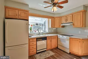 132 E Landis St, Coopersburg, PA 18036 - Photo 20