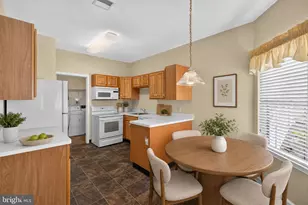 4690 Blue Grass Ln, Macungie, PA 18062 - Photo 16