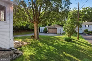 1665 Broadway, Bethlehem, PA 18015 - Photo 10