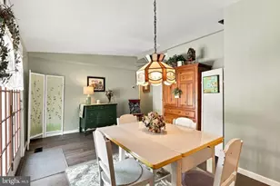 6609 Crown Ln, Zionsville, PA 18092 - Photo 12