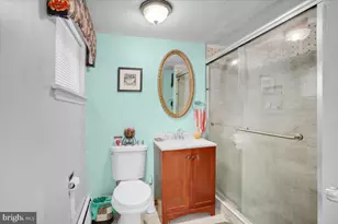 511 E Harrison St, Emmaus, PA 18049 - Photo 10