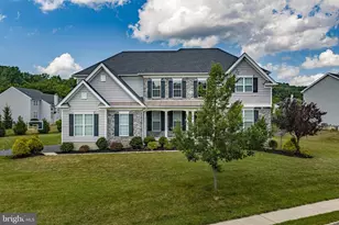 6155 Blue Belle, Center Valley, PA 18034 - Photo 2