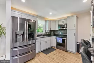 1321 St John St, Allentown, PA 18103 - Photo 10
