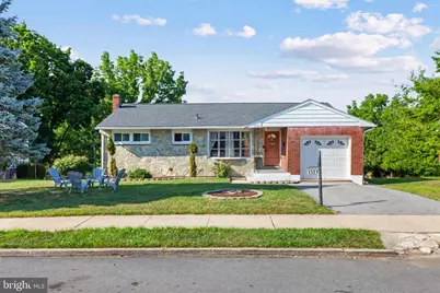 1321 Saint John Street, Allentown, PA 18103 - Photo 2