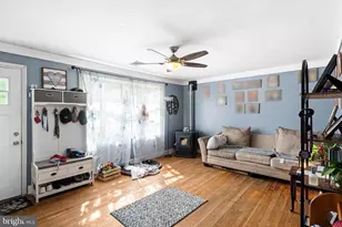 2300 S Filbert St, Allentown, PA 18103 - Photo 4