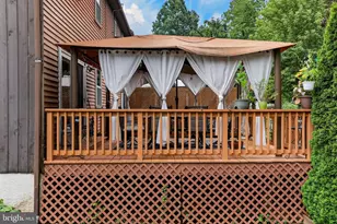 330 Parkside Dr, Macungie, PA 18062 - Photo 30