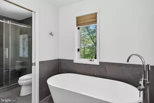 5069 S 5th St, Emmaus, PA 18049 - Photo 36