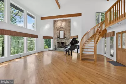 5069 S 5th Street, Emmaus, PA 18049 - Photo 6