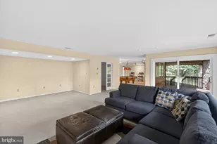 5069 S 5th St, Emmaus, PA 18049 - Photo 42