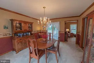 1039 Miriam Dr, Emmaus, PA 18049 - Photo 6