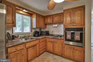 918 Bradford St, Bethlehem, PA 18018 - Photo 20