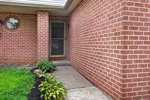 2886 Sequoia Dr, Macungie, PA 18062 - Photo 8