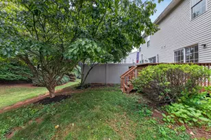 2886 Sequoia Dr, Macungie, PA 18062 - Photo 20