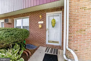 1349 Stanford Rd, Bethlehem, PA 18018 - Photo 2