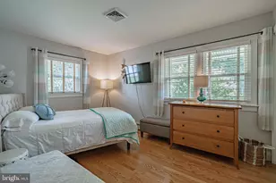 1212 Macungie Ave, Emmaus, PA 18049 - Photo 20