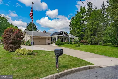 1212 Macungie Avenue, Emmaus, PA 18049 - Photo 2