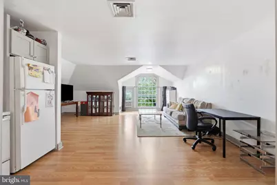 202 N 17th Street #APT D, Allentown, PA 18104 - Photo 4