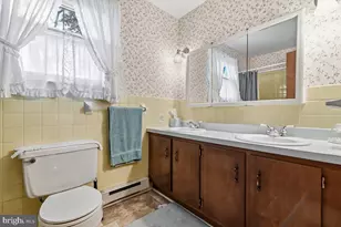 506 N Liberty St, Coopersburg, PA 18036 - Photo 34